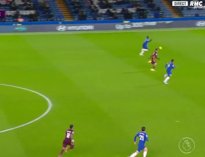 Une fois, un but : Leeds bat Chelsea après seulement quatre minutes