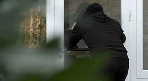 Armed robbery on Pristina-Ferizaj Road, company guard gets it