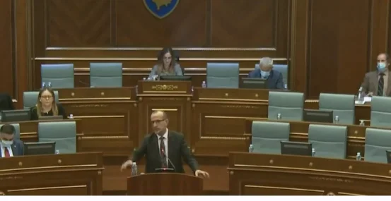 Bekim Haxhiu a proposé de retirer 30% de la confiance : son parti ne vote pas non plus