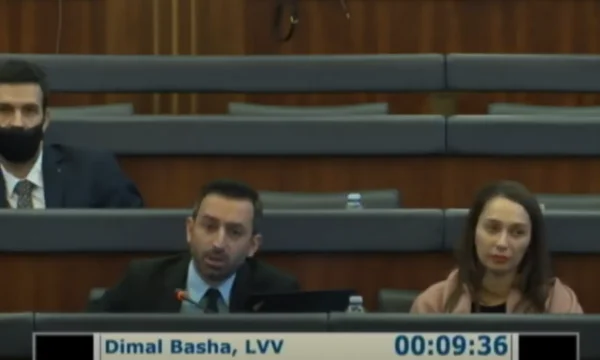 “urim love”: Il comune VV di PDK insulta il LDK di PDK, il co-partito si interviene