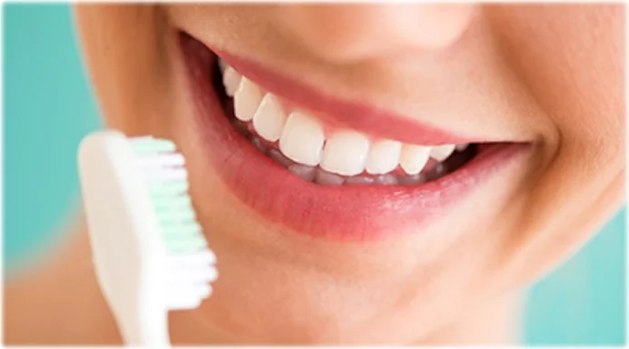 Chicas, nunca se masturban con el cepillo de dientes, los ginecólogos dan razones