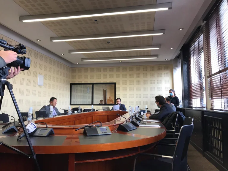 La réunion de la Commission d'indépendance pour la privatisation échoue, pas de quorum