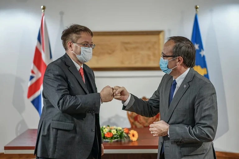 Prime Minister Hoti connects to the British: Sign Agreement for Support in Dialogue With Serbia