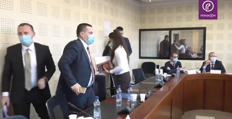 Pathetic: VV) deputy citing Zemaj's defeat in Podujevo, the latter issues the meeting