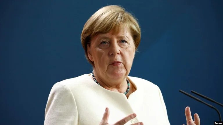 Merkel: I can't promise opening negotiations with Albania