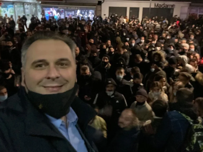 MP Bajcinovci profiles photo watching drastic violation of anti-Covid measures
