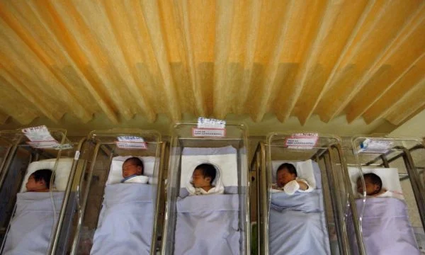 Infectada durante el embarazo, la madre da a luz un anticuerpo-19