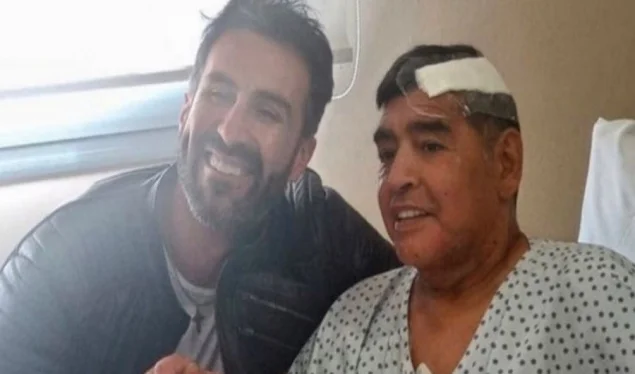 Nga lëshimi nga spitali deri te momenti i vdekjes, flet mjeku personal i Maradonas