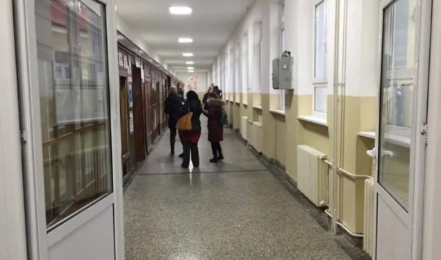One hour to close deployments: Number of citizens voting in Podujevo increases
