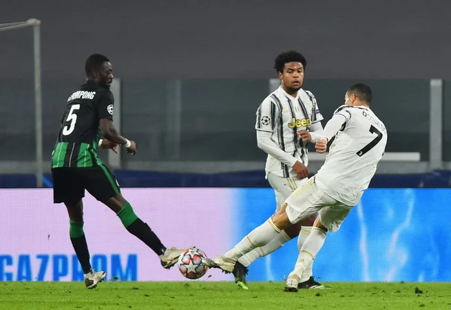 Juventu without CR7 requires victory over Benevento: Official formations