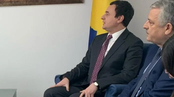 They met in Podujevo Square, Veliu: Albin Kurti you don't even deserve to talk to him
