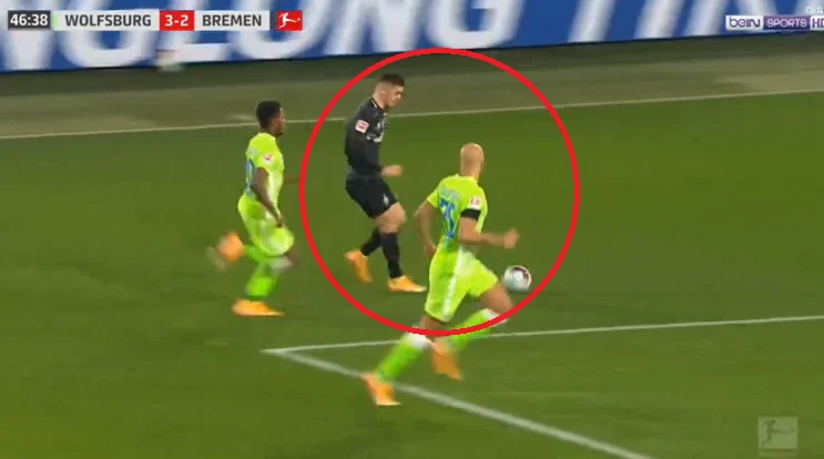 Milot Rasica ha costretto il difensore di Wolfsburg ieri sera a segnare un'autogloga