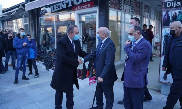 Isa Mustafa after his visit to Llap: Vote Rudari, Bulliqi left us without visa liberalisation