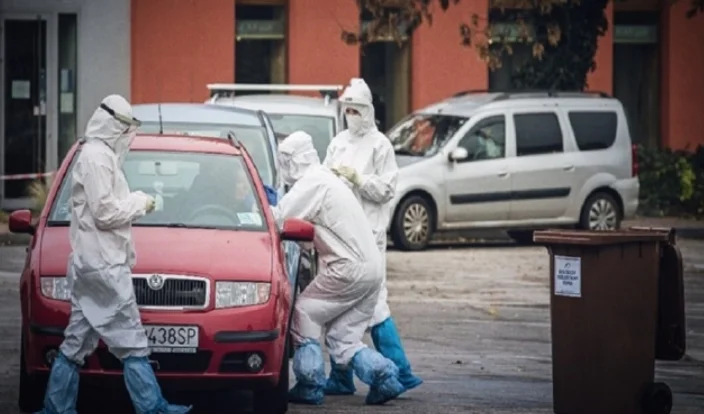 Slovakia postpones second round of mass testing