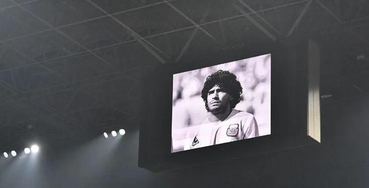 Une minute de silence : C'est ainsi que Maradona est honorée en Ligue des Champions