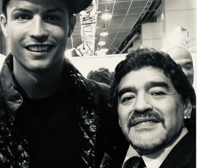 Ronaldo per Maradona: Stasera diciamo addio ad un amico e un genio del calcio