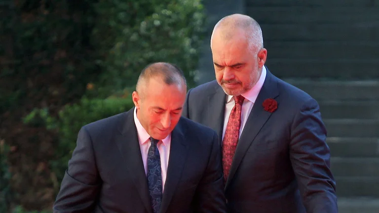 Sus informes han sido agrietados, Haradinaj dice cómo ahora trata con Edi Rama