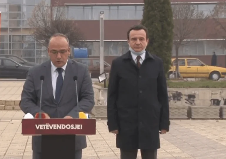 Terrorizes Bulliqi with Albin Kurti: Invites opponents to hit with “bish sequice”