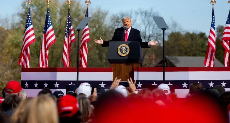 Donald Trump réagit pour la première fois après avoir accepté la défaite