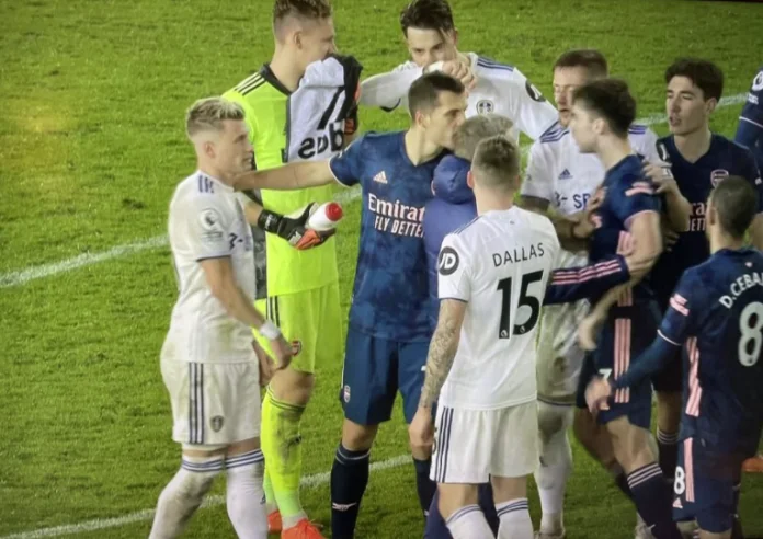 Pepe ha colpito la testa di calcio albanese, Jaka va contro di lui
