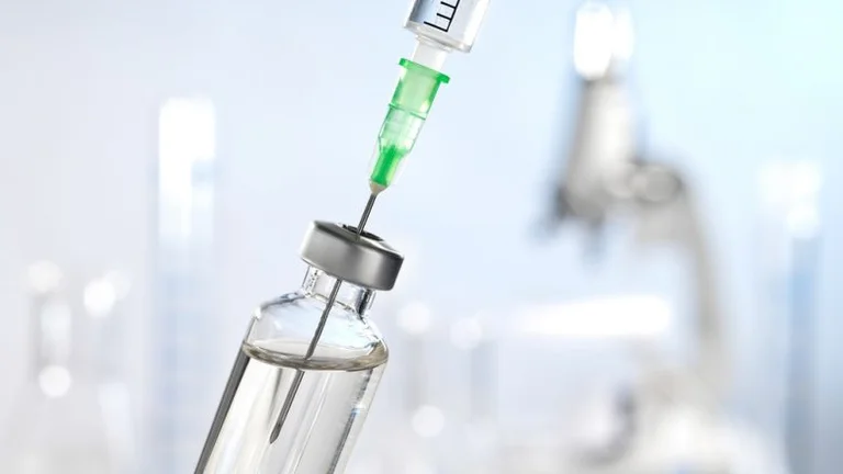The vaccine expected to save the world, volunteers discover the side effects