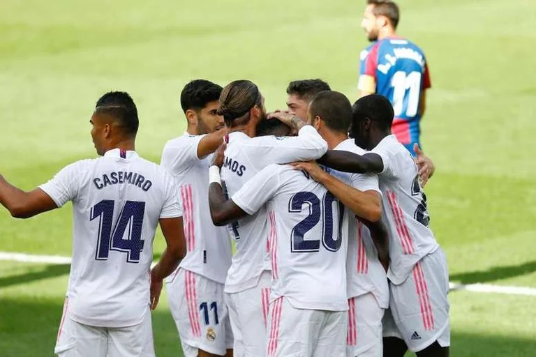 Real Madrid, with six significant absences against Villarreal, published the guest list