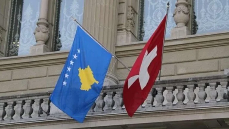 Kosovo-Botschaft in Bern berät Exile, die nach Kosovo reisen möchten