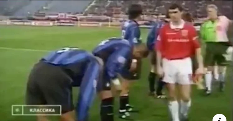 El momento en que Roy Keane se negó a extender su mano Ronaldos y Diego Simeones siempre permanecerán épicos