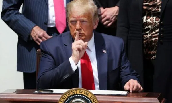 Presidenti Trump zotohet se do ta bëj testin e drogës nëse edhe Biden e bën