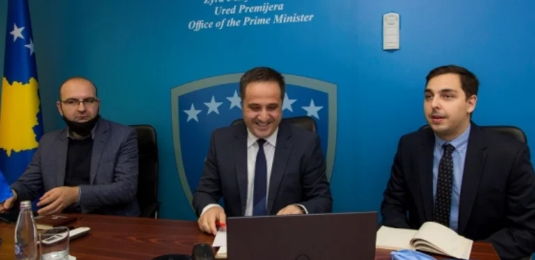 Rencontre virtuelle de Selmanaj avec les ambassadeurs de l'UE, se plaindre des visas