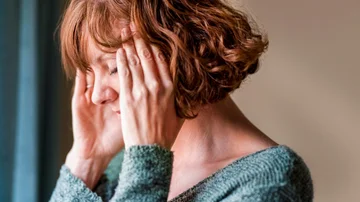 Understanding, hand numbness and uncertainty; What these symptoms show about health