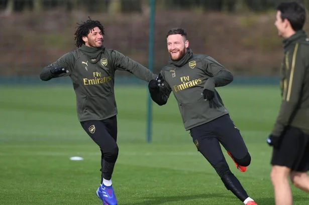La estrella del arsenal es positiva con coronario