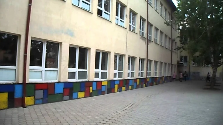 In Pristina during pandemic, 6 schools were renovated, two new ones built this year.