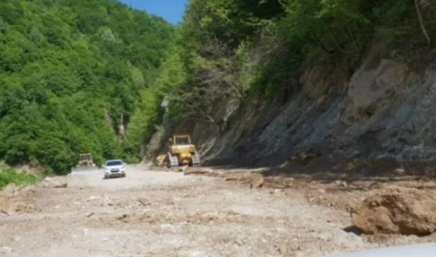 Ramos : Un blocus instable sur la construction de la rue Decan Plav