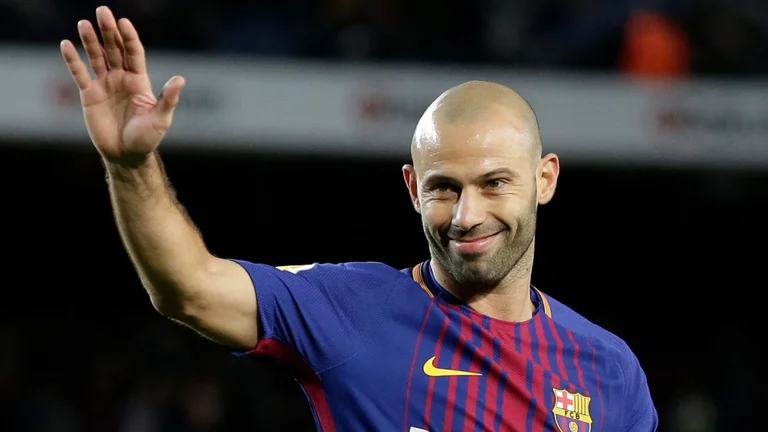 Ex Liverpool e Barcelona star si ritira dal calcio