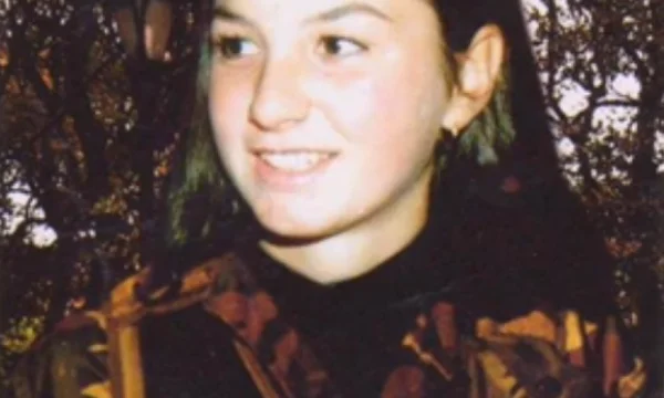 La poésie touchante du témoin de l'UCK âgé de 16 ans : Je ne veux pas en parler.