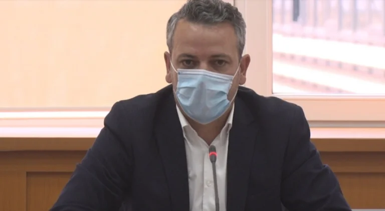 Les membres ne vont pas à la Commission, c'est la réaction d'Arben Gashi.