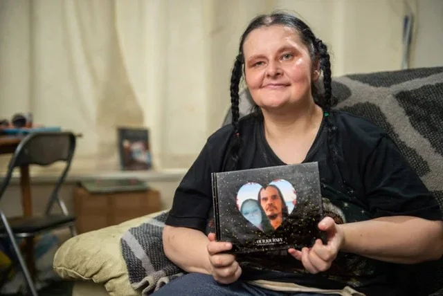 The woman marries the serial killer: He committed several murders, but I love him.