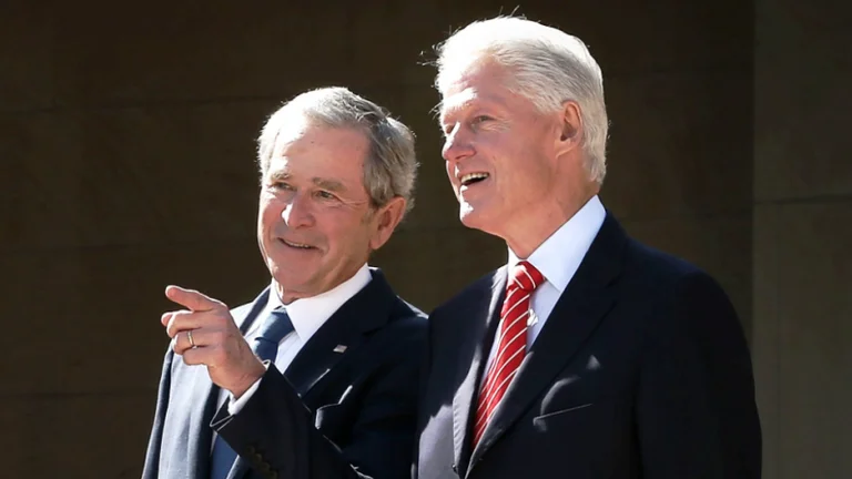 Wie George W. Bush-Clinton nach dem Wahlsieg: Sein Brief Erobert soziale Netzwerke