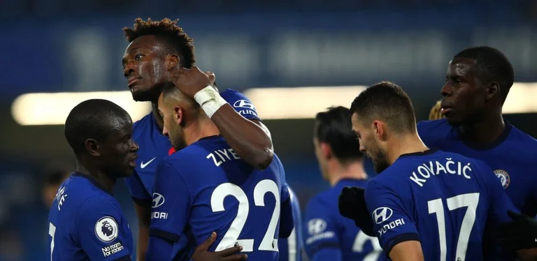 Le Chelsea en forme de haut, aussi facilement défait Sheffield