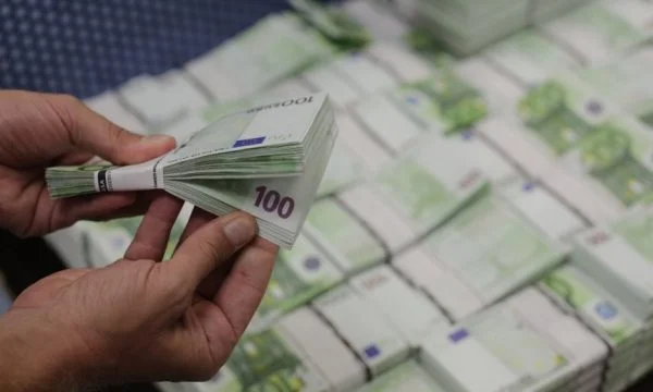 Rriten dyfish investimet e huaja direkte në Kosovë: Pesë shtetet që investuan