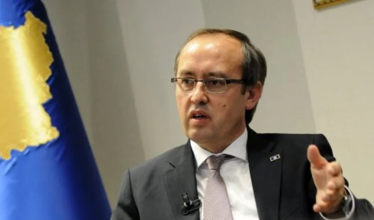 Hoti: Bajram Rexhepin do ta kujtojmë si njëri me vlera të dëshmuara intelektuale