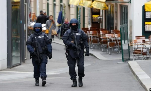Attack in Vienna, Austrian anti-terrorism chief suspended