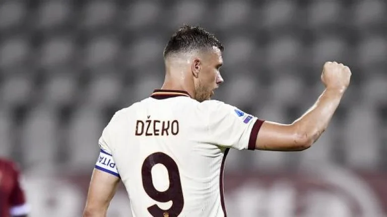 Edin Dzeko: Estoy seguro con Coddy. Estoy bien. No tengo síntomas.