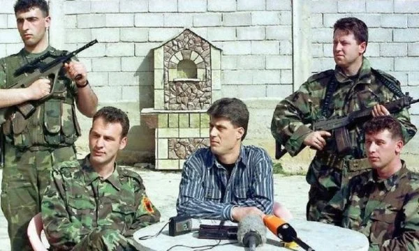 La spécialité explique les autres noms dans l'acte d'accusation contre Thaci, Veselin, Selimi Krasniqi