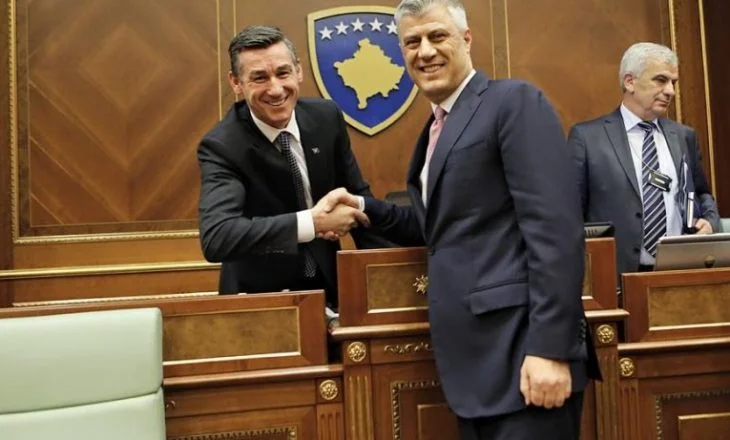Behramaj rappelle comment il y a 27 ans, la Serbie a fait une descente dans la maison de Thaci et Wessel.
