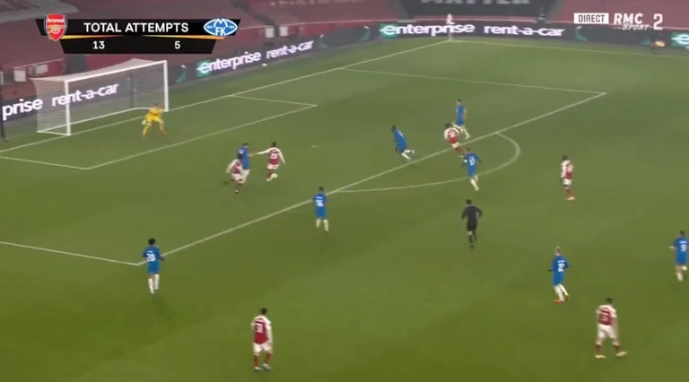 Willock marks the next brilliant goal for Arsenal, instills the ball in the upper end of the net