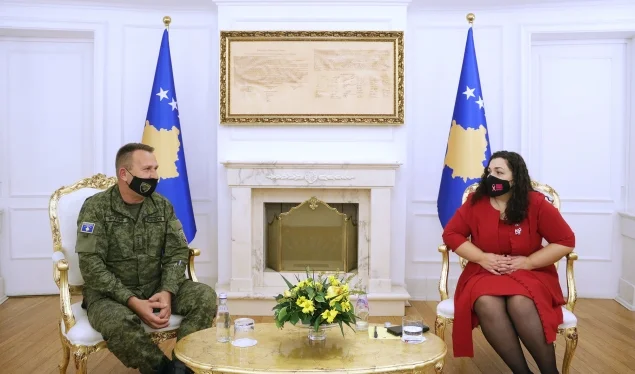 Osman met KSF Commander Nundman Rama