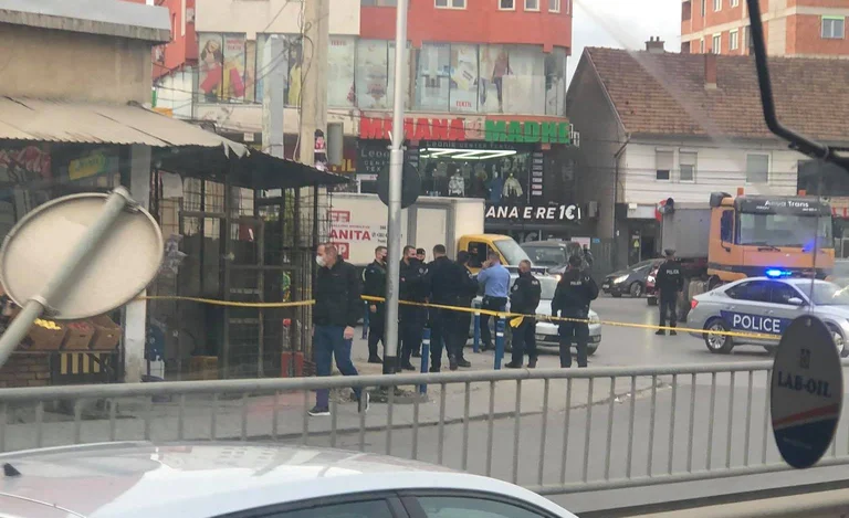 Joining police in Fushe Kosovo requires detention of five people for attempted murder