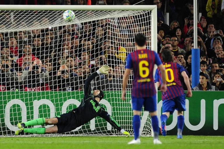 Petr Cech: Mess a pris beaucoup de 10 matchs pour marquer un but contre moi